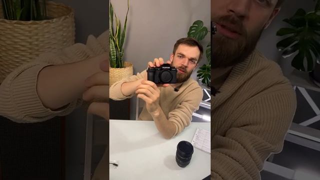 Распаковка Fujifilm X-S10 - беззеркалка с матричным стабилизатором. Что в комплекте xs10