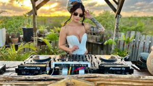 Luisa Gil | Techno Peak Time Sunset Mix 2025 | By @EPHIMERATulum
