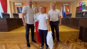 Керченским "Грифонам" вручили новые комплекты спортивной формы