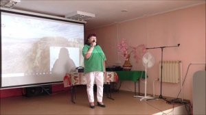 Поёт Людмила Карева. Бабье лето. г.Ачинск. 27.06.25г.Автор видео Елена Цыганова.