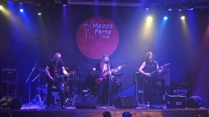 Демарш. Спасти безумный мир. 2025г.