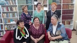 Песня: "Окрасился месяц багрянцем"...