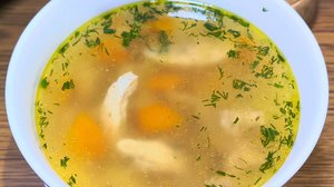 Куриный суп по-домашнему в мультиварке
