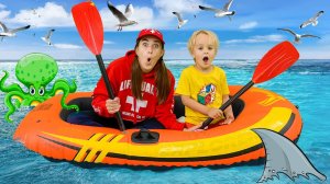 Влад и Ники. Крис и мама изучают погоду и стихийные бедствия! Видео для детей.