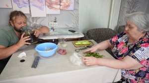 Мой сына хочет кушать сама ему приготовлю фунчозу по-своему