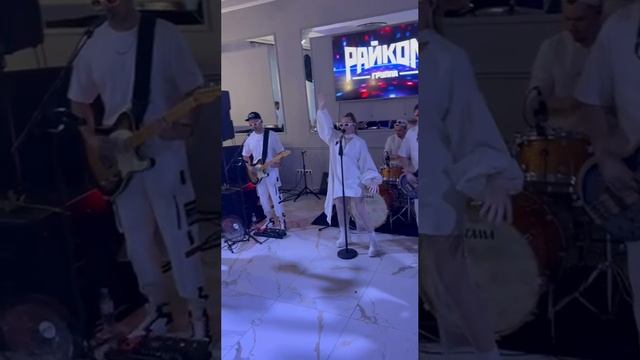 1000699767.mp4