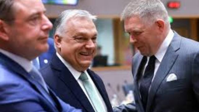 На саммите в Брюсселе   Евросоюз не смог утвердить 18-й пакет антироссийских санкций.