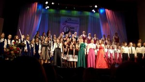 Сводный хор ДМШ №8 (г. Кострома) - Спасибо, музыка, тебе! (автор Дмитрий Соболев)