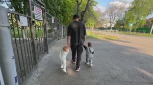 ХОТЬ БЫ ЧТО СКАЗАЛ !