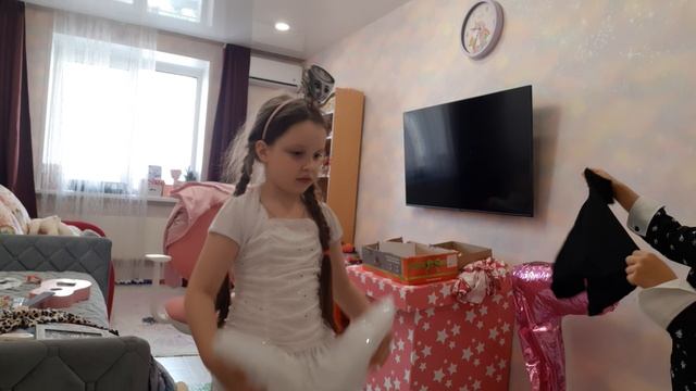 итальянские мемы балерина капучино и экспрессионный селиньора