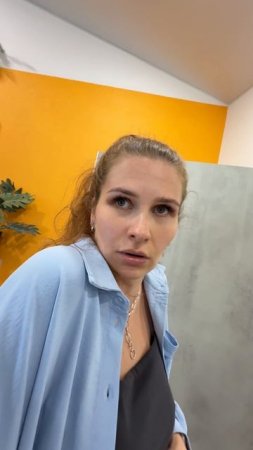 спорим ты не напишешь какого цвета сейчас штаны на тебе?
