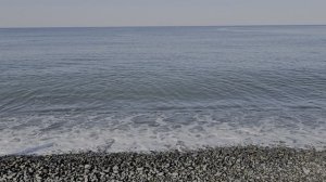 Сегодня в Сукко в 7-30: ветер слабый, воздух теплый, волны умеренные, море хорошее