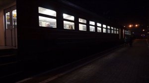 Электропоезд ЭД9М-0039. Отправление.