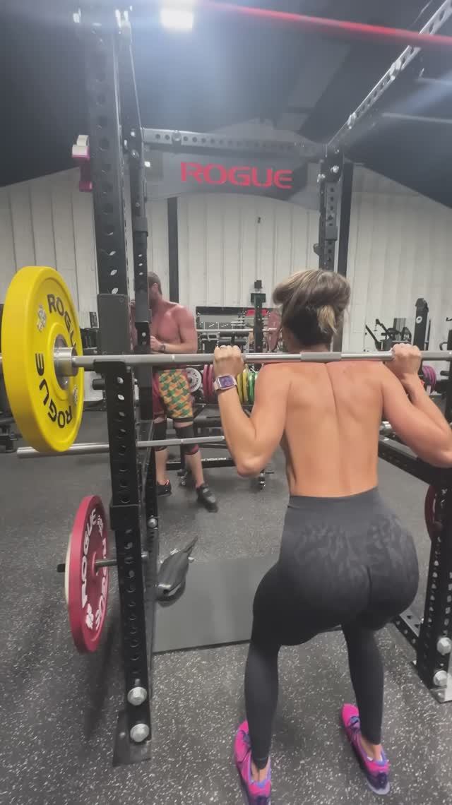 This gym comes with a cooling mist