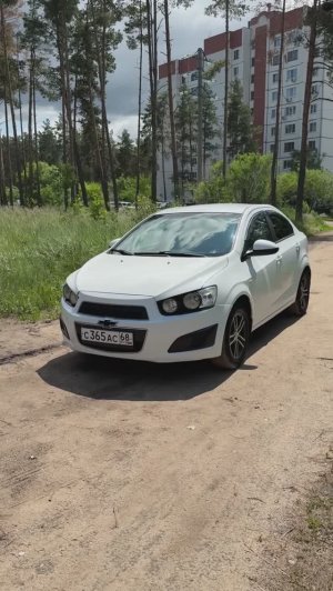 Видеообзор автомобиля Chevrolet Aveo 2012 года выпуска.