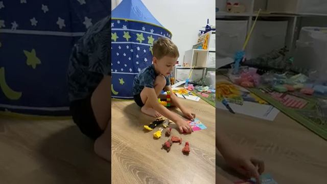 Лабубу из пластилина