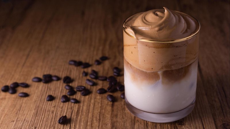Вкусный КОФЕ «Дальгона»...☕😋    Рецепт в описании ✍️