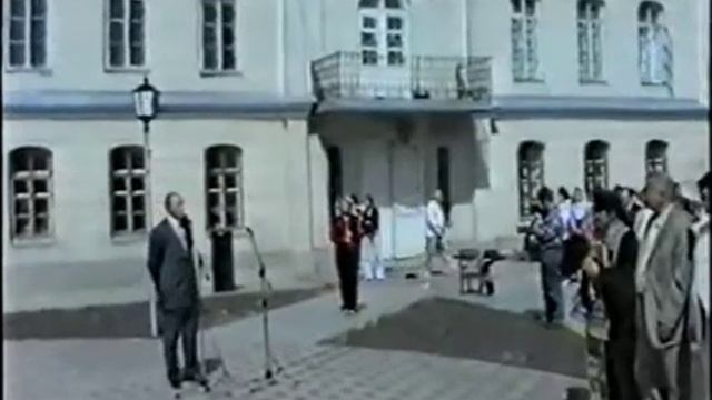 Ишим август 2004. Открытие памятника Прасковье Луполовой.