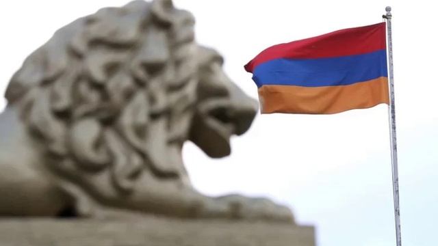 В Армении обыскивают резиденцию архиепископа, обвиняемого в призывах к захвату власти.