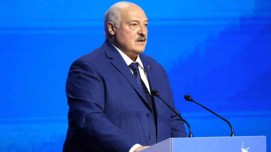 Лукашенко призвал удвоить долю ЕАЭС в мировой экономике