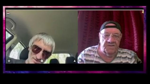 Упоминание борща с пампушками их добило.