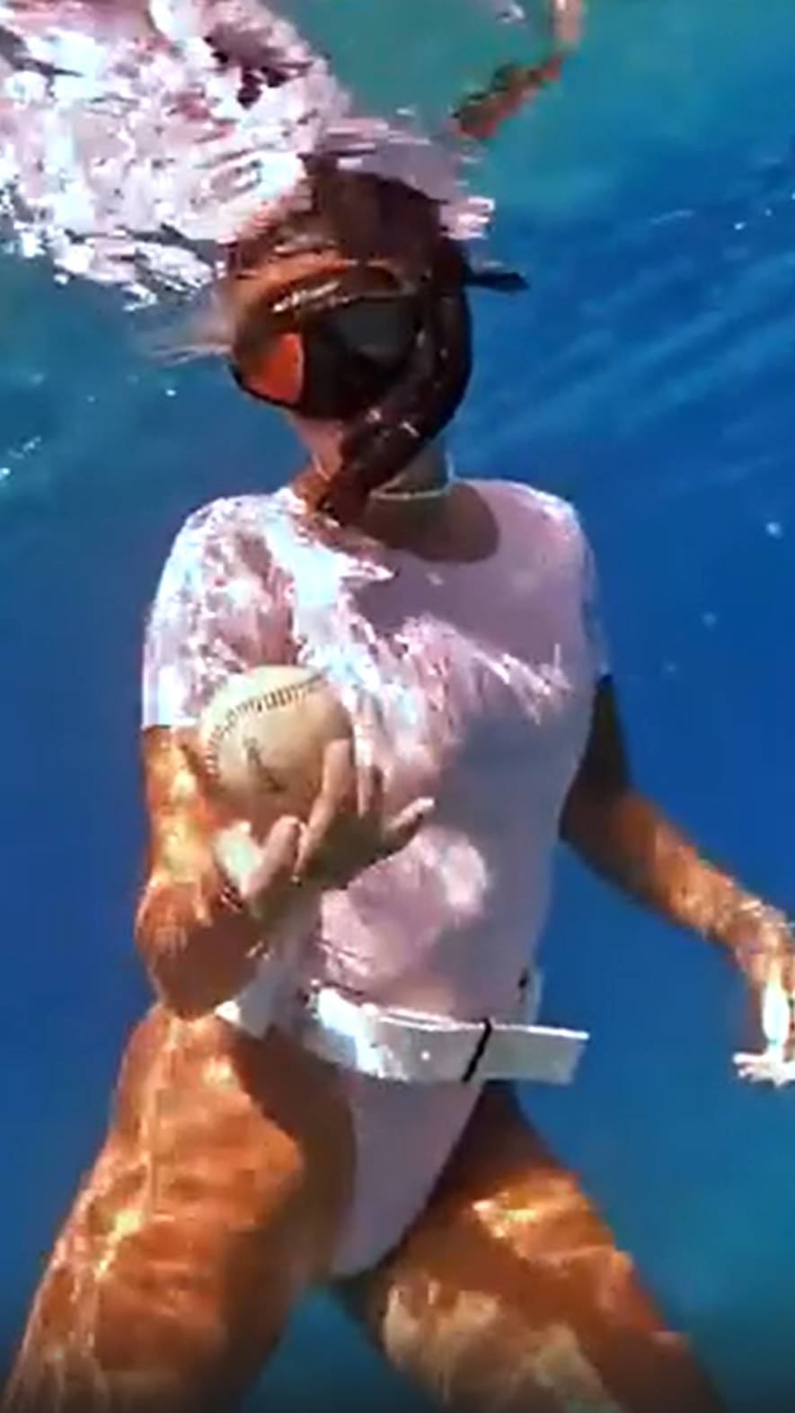 Balls shorts