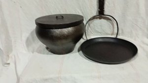 Чугунный чугунок на 6 литров +Крышка Чугунная+Сковорода Чугунная+Ухват кованый СССР