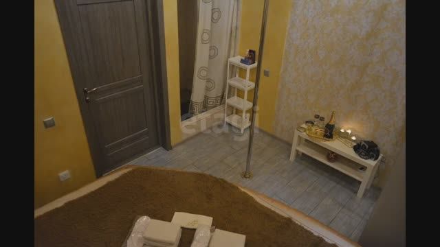 проспект Комарова, 17 смотреть онлайн