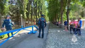 Юные спасатели из Таганрога принимают участие в межрегиональных соревнованиях "Школа безопасности"
