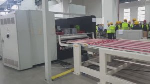 Однопроходный цифровой гофропринтер Hanway Glory 160X для печати на мелованном белом и буром