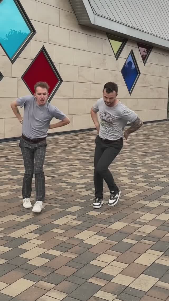 Румба Колумбия в Белгороде. Иван Марышев, Александр Ганган смотреть онлайн