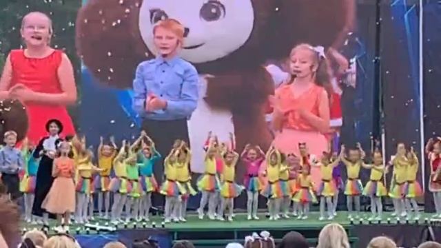 Моё самое первое выступление на сцене. сентябрь 2023г.