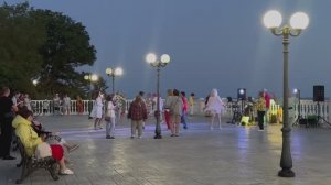 Пошла в РАЗГУЛ. Вечерняя Анапа. Получила КАЙФ. На улицах пусто.