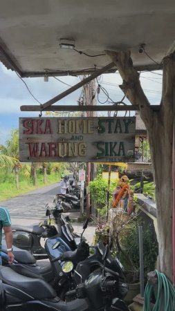 Warung Sika в Чангу - протестировали: вкусно, сытно, многолюдно. Рекомендуем!