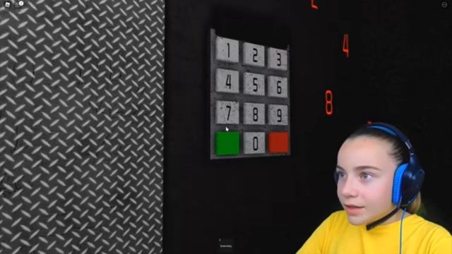 ПОБЕГ ОТ ОГРОМНОЙ МЫШИ Роблокс ROBLOX