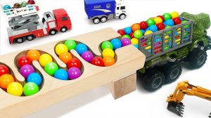 Видео для детей. Разноцветные шарики, и машинки. Шарики катам в машинки