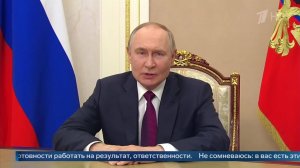 Путин поздравил выпускников школ России и пожелал верить в себя