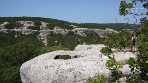 Экскурсия в пещерный город Эски Кермен в Крыму