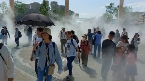 Водяной туман на площади на ЭКСПО-2025