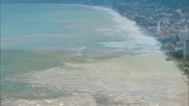 Черное море бушует