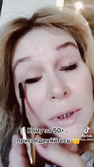 Я дура...
1000018025.mp4