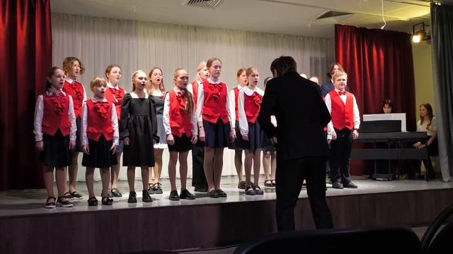 Хор "Вдохновение" ДШИ Пермского округа (г. Пермь) - Русский солдат (автор Дмитрий Соболев)