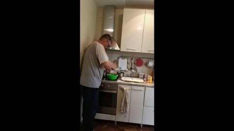 Пышные лепешки на кефире на сковороде