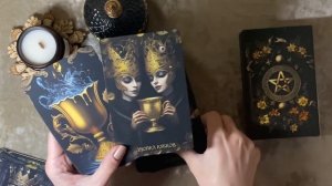 Обзор колоды «Таро Золотых Богов» от Alessa Tarot
