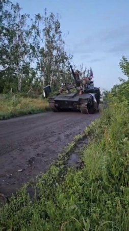 Бойцы ВС РФ затрофеили у хохлов шведский CV9040C