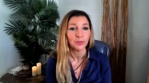 Гипнотерапевт Провела Сотни Регрессий в Прошлые жизни: Она была потрясена Тем, что Узнала О Будущем