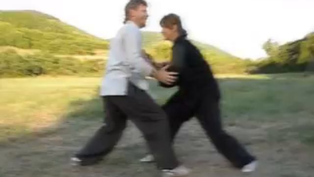 Тайцзи цюань Отработка усилий слушания и преобразования