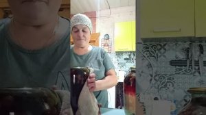 28-06-2025Делаю компот из ягод👍