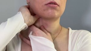 Самомассаж шеи: как сохранить молодость после 30
