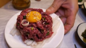 Корейский стритфуд: Мясное барбекю, которое взорвет твои вкусовые рецепторы! #чтоедятвкорее #еда